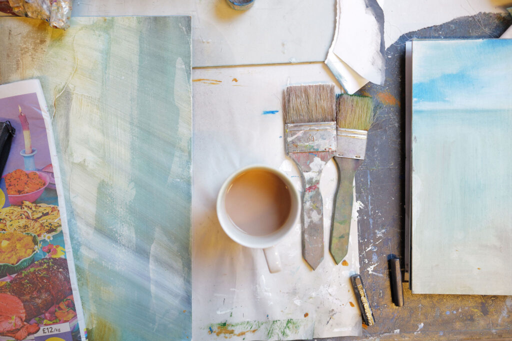 Image by Bob Berry student desk set up at the st ives school of painting
