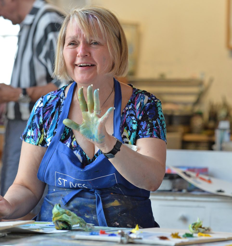 Enjoying an oil painting class at St Ives School of Painting